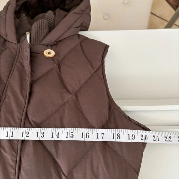 Merrell Quilted Hooded Sleeveless Vest - Brown - Picture 12 of 14